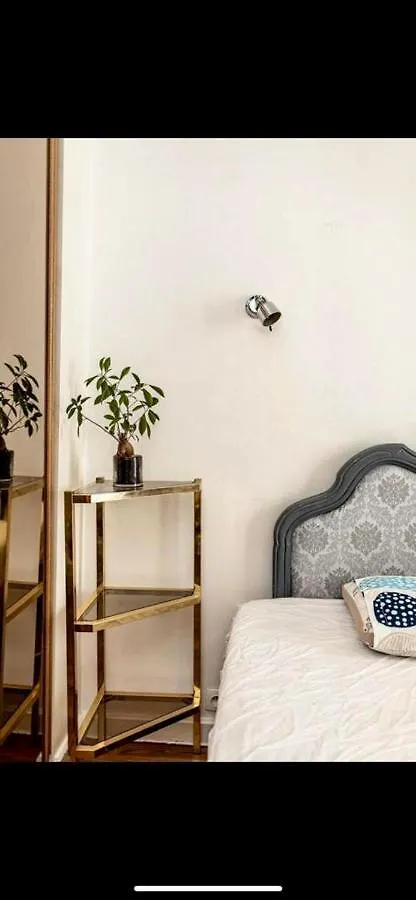 Home Sweet Home Champs Elysees Berri Paris Apartment